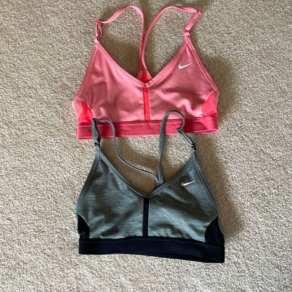 Nike Women’s Sports bra. Size XS